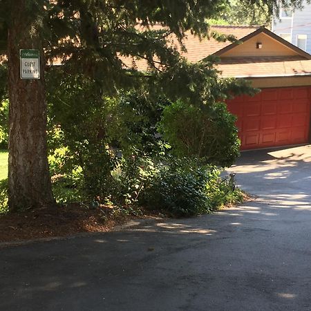 Lakeview Gardens B&B Peachland Extérieur photo
