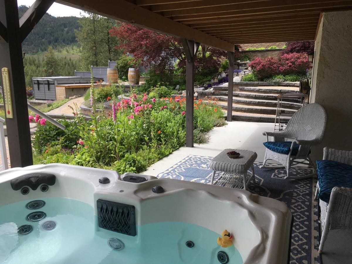 Lakeview Gardens B&B Peachland Extérieur photo